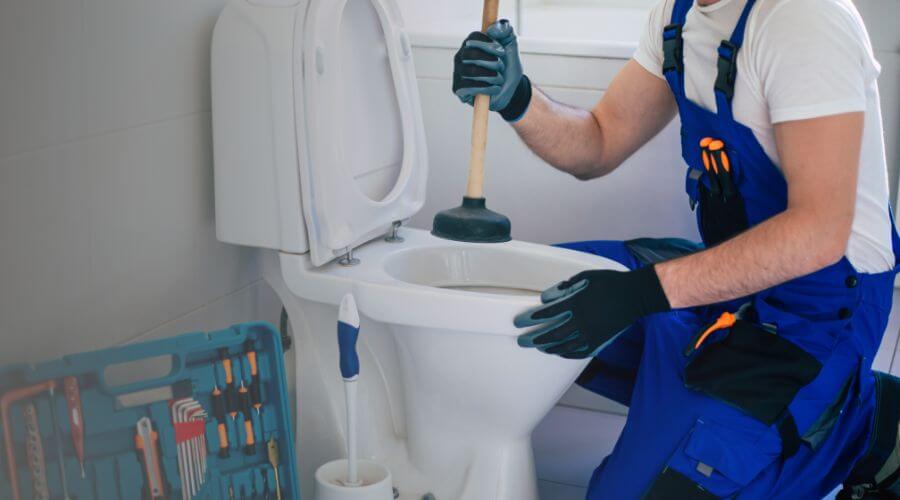 Expert burst pipe repair services in Brickeys, AR